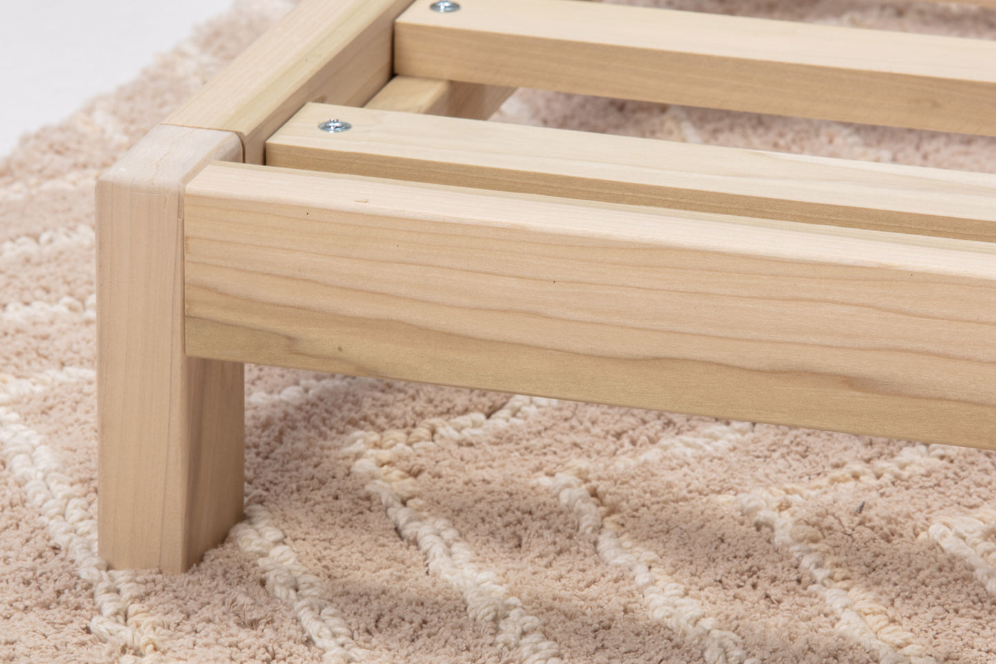 platform-bed-detail-shot