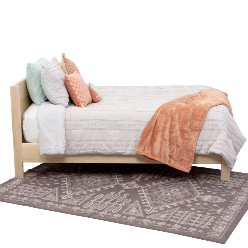solid-wood-platform-bed-queen-bed