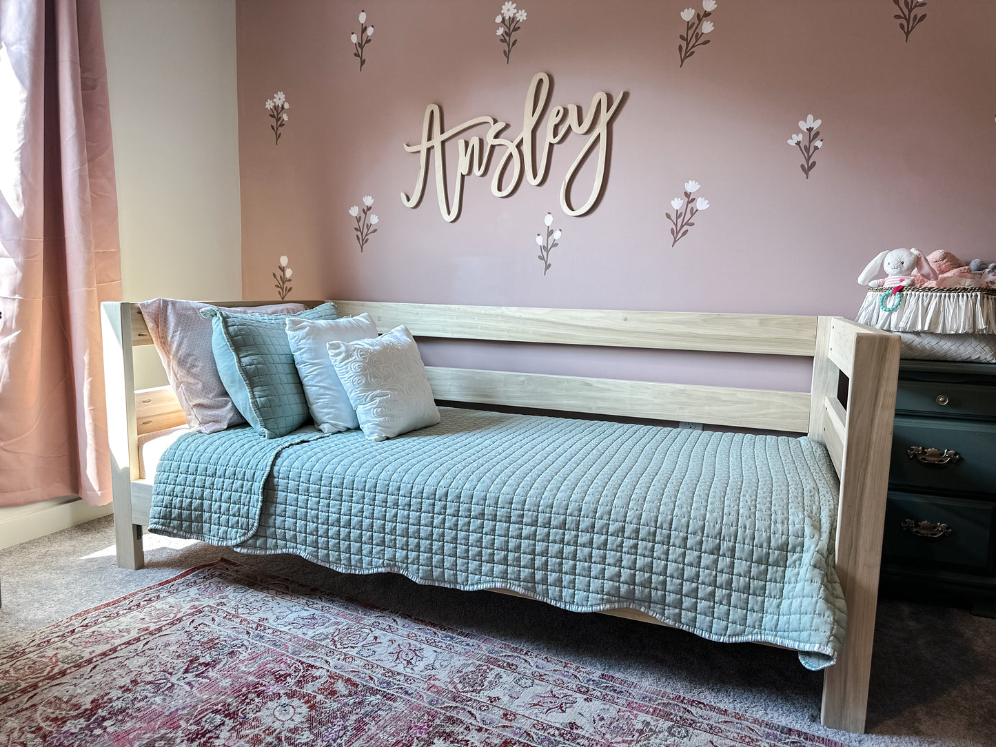 The Mesa Daybed