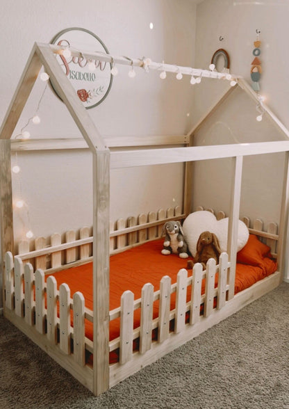 picket-fence-bed-queen-lifestyle