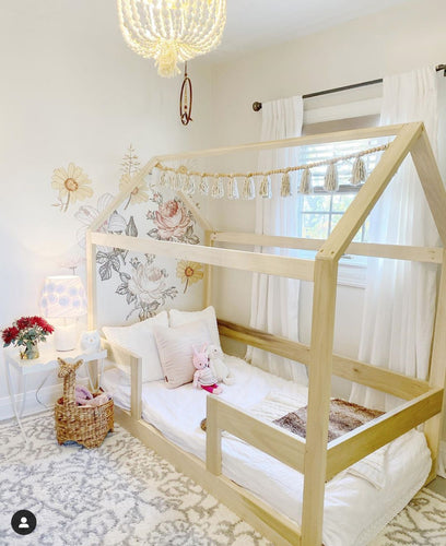 House Bed + 5